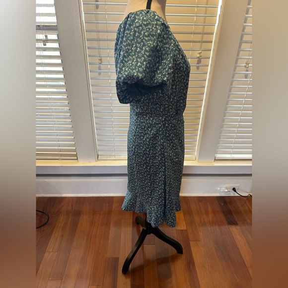 SAMPEEL Womens Summer Dresses Square Neck Puff Sleeve Tie Waist Short Dress - Picture 3 of 8